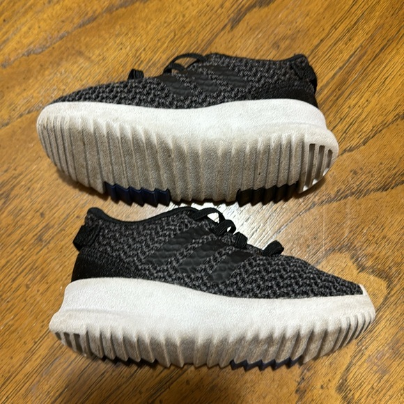 Lot of boys sneakers, Adidas and Puma infant size 5 - Picture 4 of 15